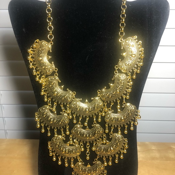 Necklace - Picture 3 of 5